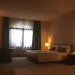 Relais Monaco Country &