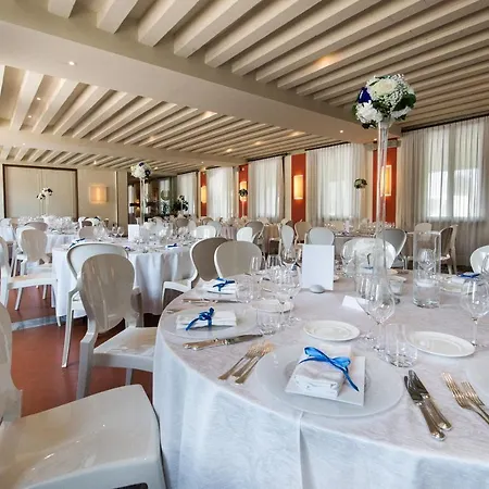 Otel Relais Monaco Country & 4*