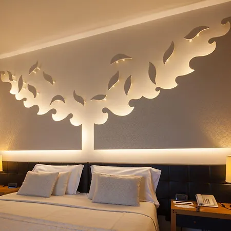 Relais Monaco Country & 4*