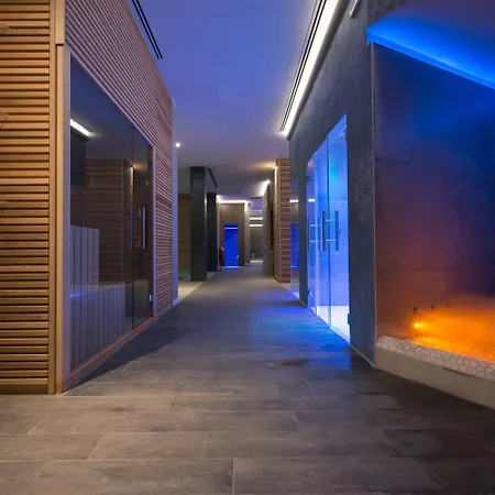 Relais Monaco Country & 4*