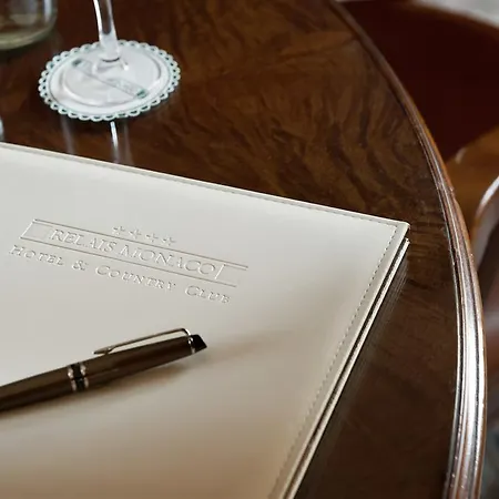 Relais Monaco Country & 4*