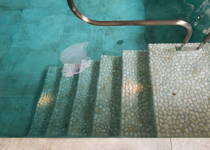 Relais Monaco Country & 4*