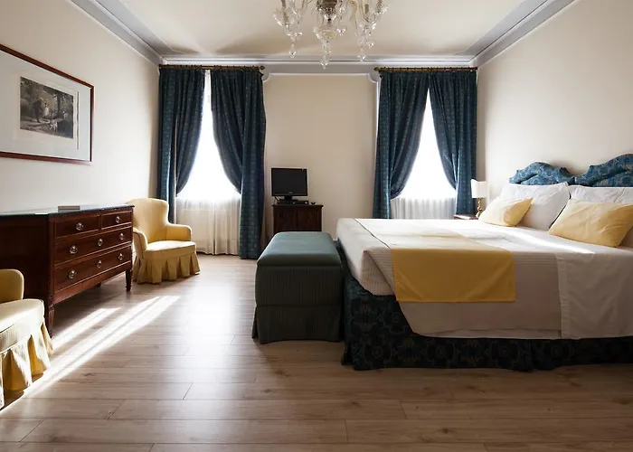 Relais Monaco Country &