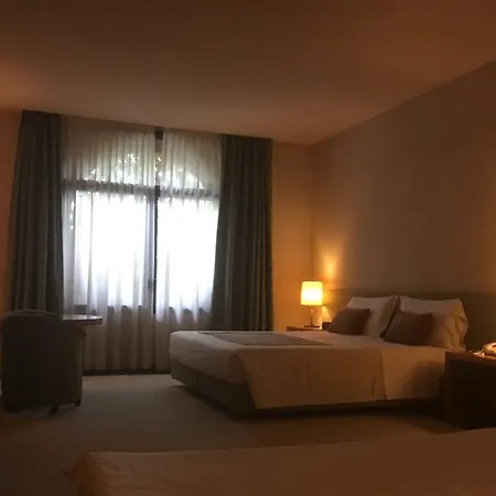 Relais Monaco Country &